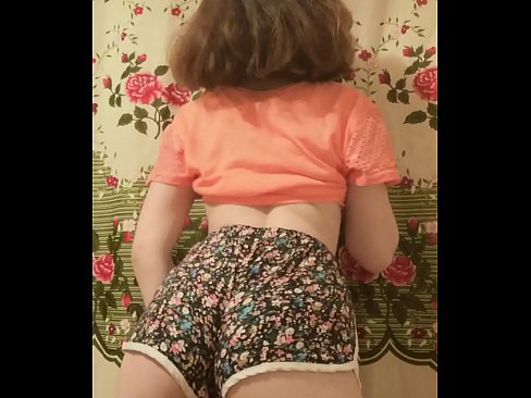 ❤️ Donec puer parvulus expolians bracae eius in camera Porno at la.xxxner.ru
